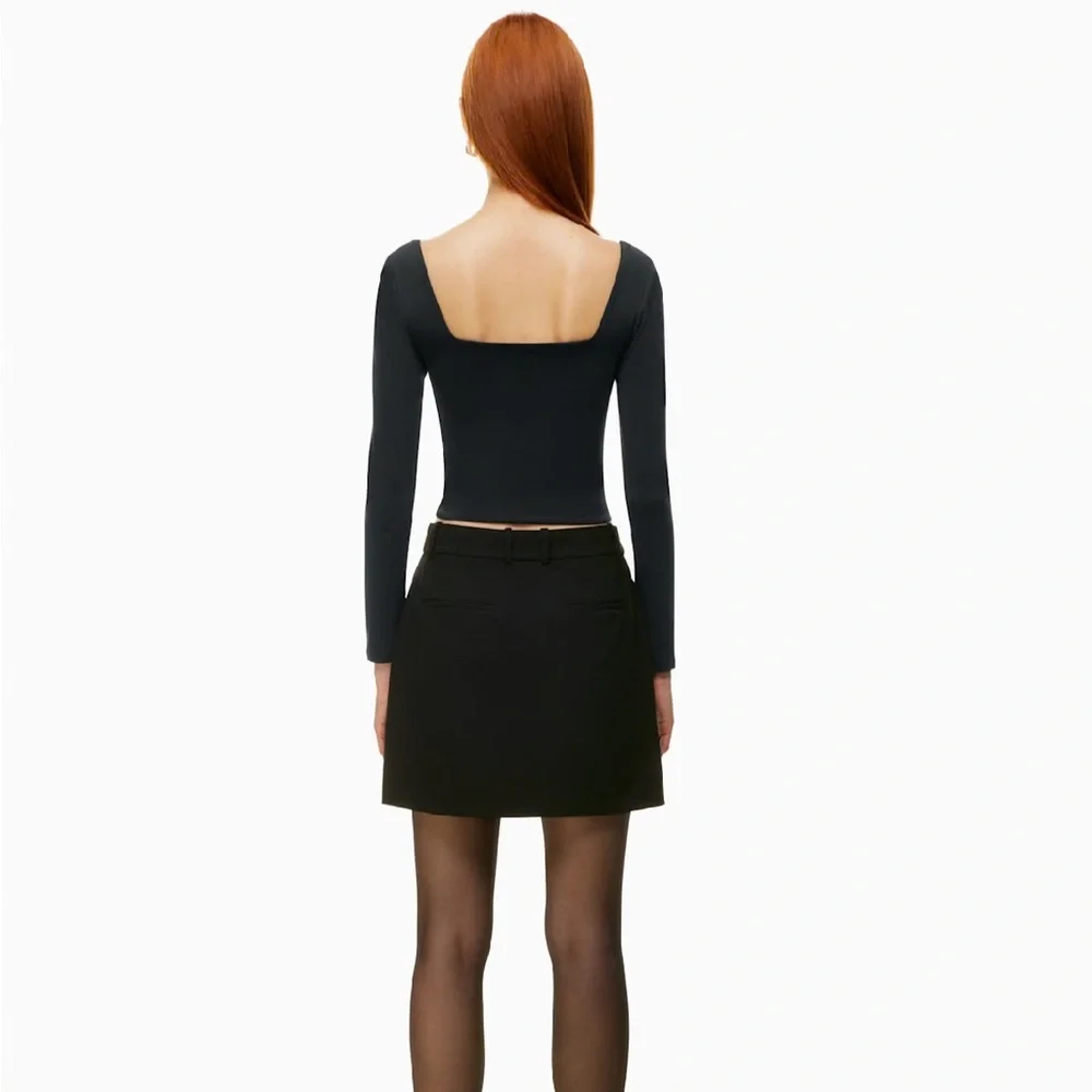 Aritzia Babaton Contour Squareneck Longsleeve Black Size Small - Picture 2 of 8